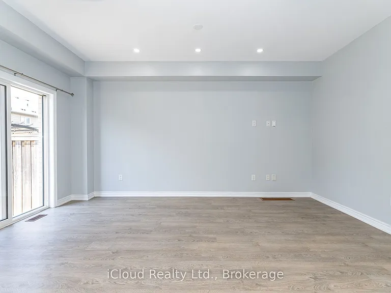113 Echovalley Dr — Photo 14