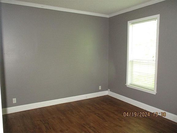 4th image of 42186 E Highway 190 Dr