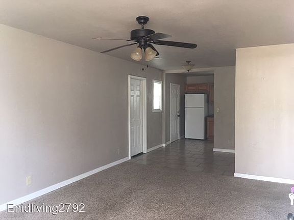 2nd image of 1701 W Hudson Dr