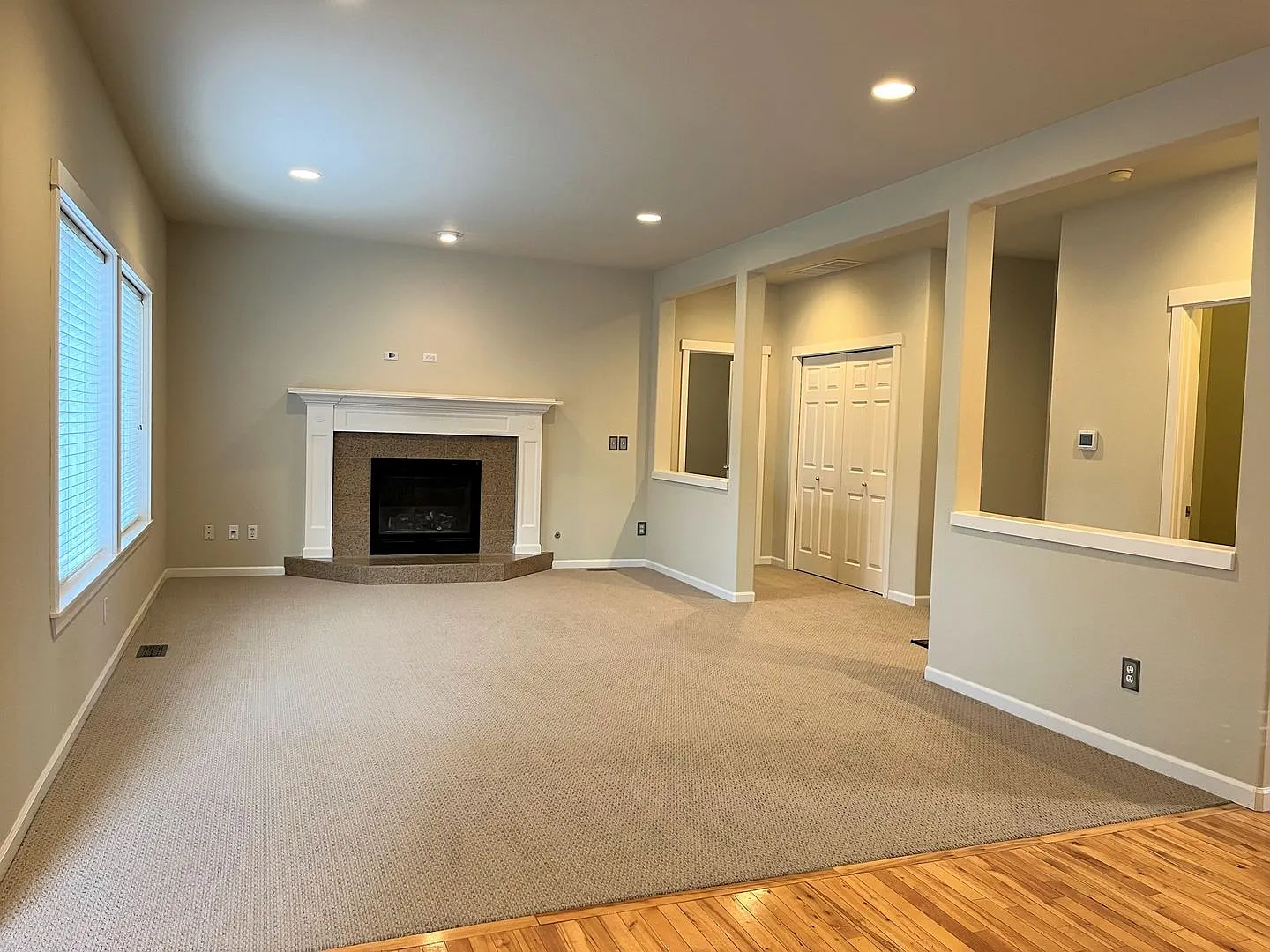 Beautiful Point Woodworth Home — Photo 4