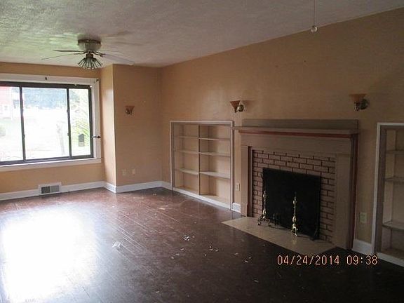 5th image of 1481 Grand Ave