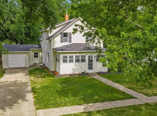 901 N Merchant St, Belle Plaine, KS 67013