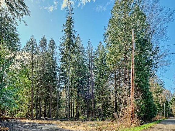 3rd image of LOT 3 Deer Rd