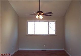5th image of 70 Meadowlark Dr