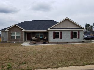 100 Gloucester Rd, Bonaire, GA 31005