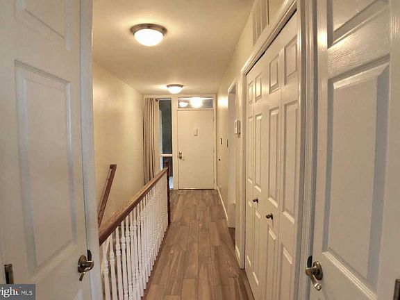 5th image of 2126 S Quincy St #1