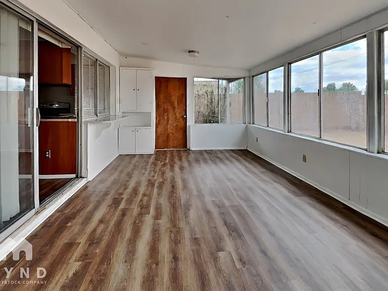 4102 W Camino Acequia — Photo 9