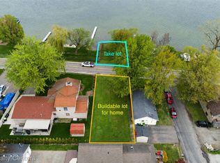 903 S Lake Dr, Novi, MI 48377