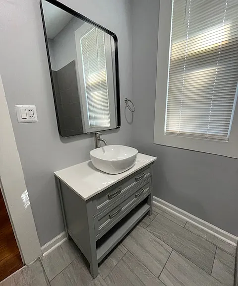 421 E Morehead St — Photo 22
