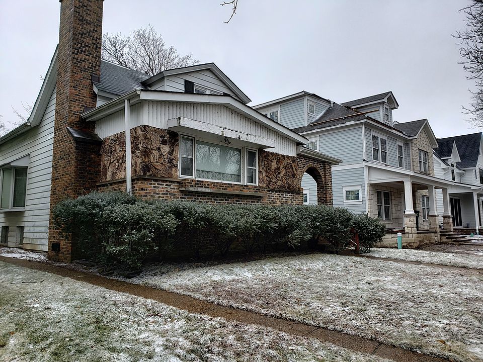 1st image of 1809 Elmwood Ave