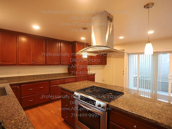 4th image of 1041 Brightwood St