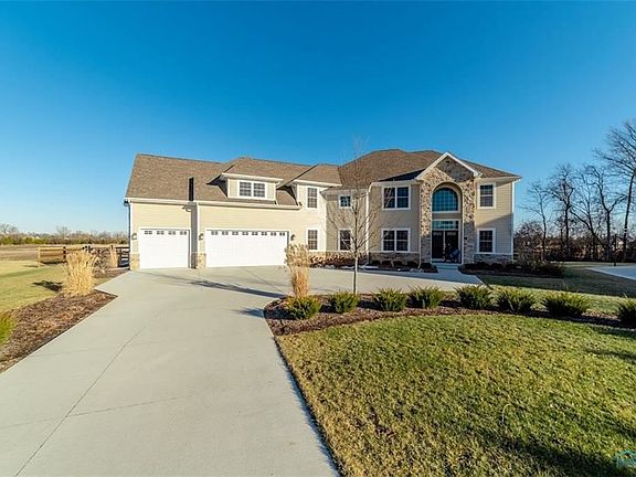 3rd image of 1015 Wilderness Ct