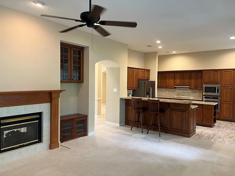 110 S Mill Trace Dr — Photo 18