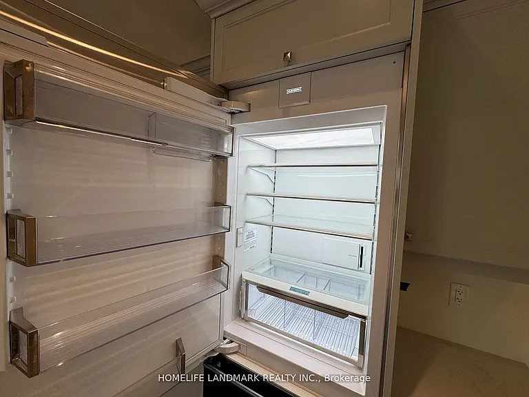 73 West Village Ln — Photo 19