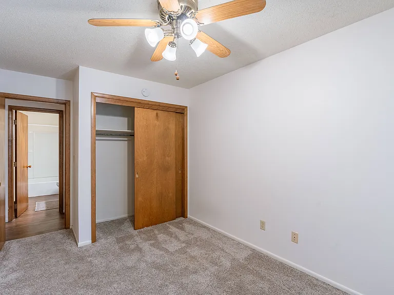 Fargo, ND Betty Ann Apartments | Bedroom