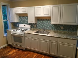 132 Bartlett St, Lowell, MA 01852