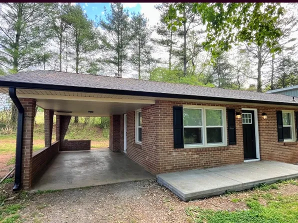 6750 Martin Ferry Rd, Tobaccoville, NC 27050