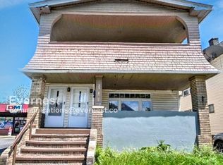 3391 W 117th St #3, Cleveland, OH 44111