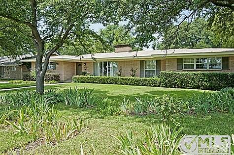 1st image of 4039 Killion Dr