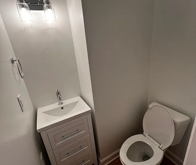 3738 Jamestown Cir — Photo 19