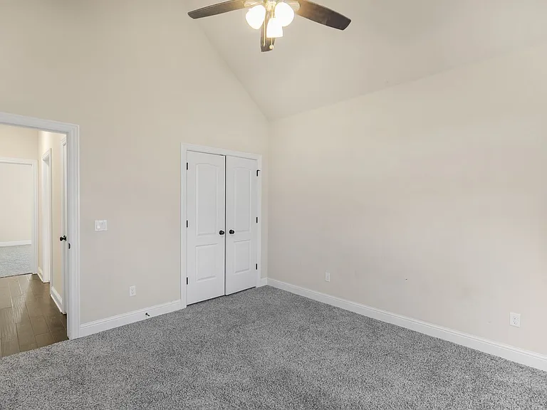 2304 SW Chaddington Rd — Photo 17