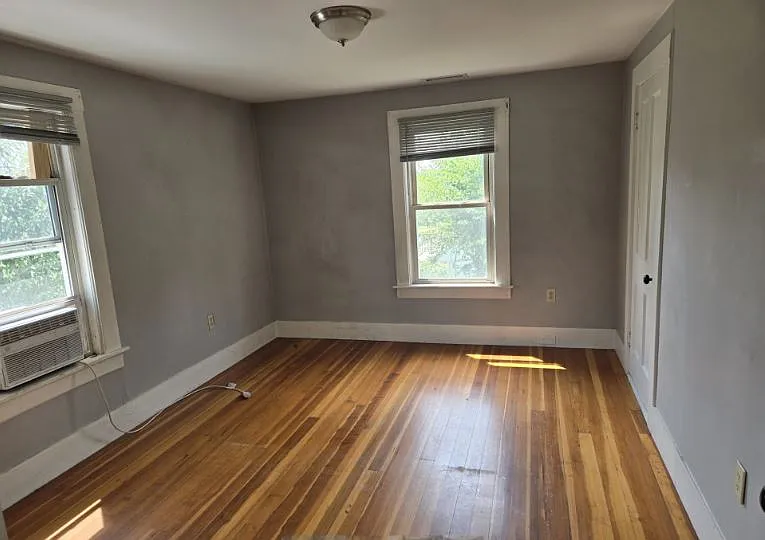 136 Oakdale Ave #1 — Photo 2