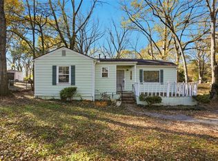 4765 Manse Dr, Forest Park, GA 30297