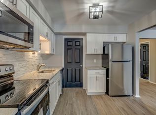 32023 W Forteen Mile Rd #103, Farmington, MI