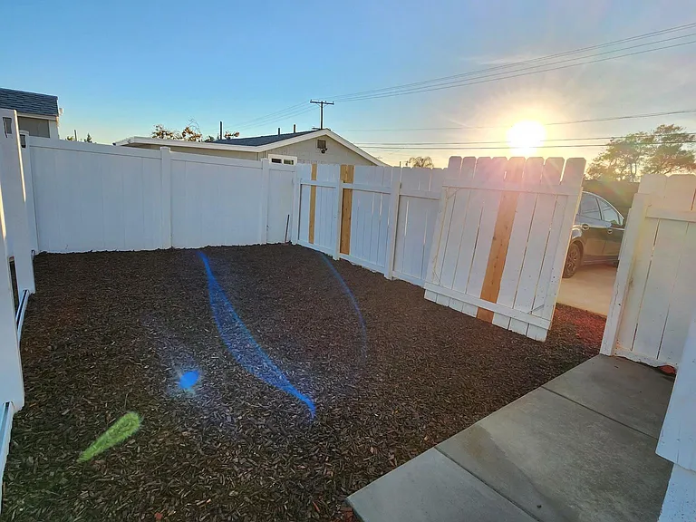 1253 Bates Ln — Photo 20