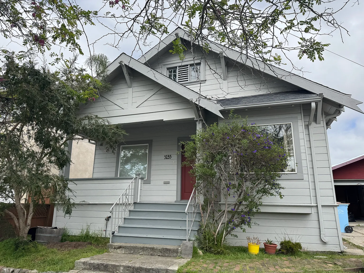 3 bed, 1.5 bath, 1050 sqft, $5,600 — Photo 1