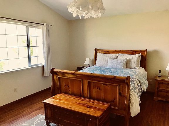 3rd image of 1334 Trevor Way