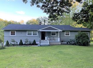 651 Country Club Rd, Waterbury, CT 06708