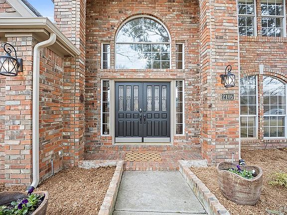 2nd image of 2105 Brabant Dr