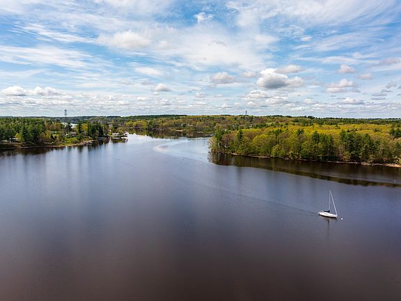 2nd image of 80 Indian Rivers Drive