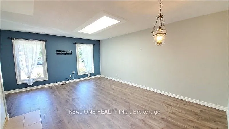 3 bed, $3,000 — Photo 4