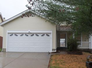 12892 High Crest St, Florissant, MO 63033