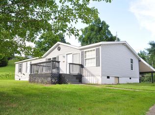 320 Circle Dr, West Liberty, KY 41472