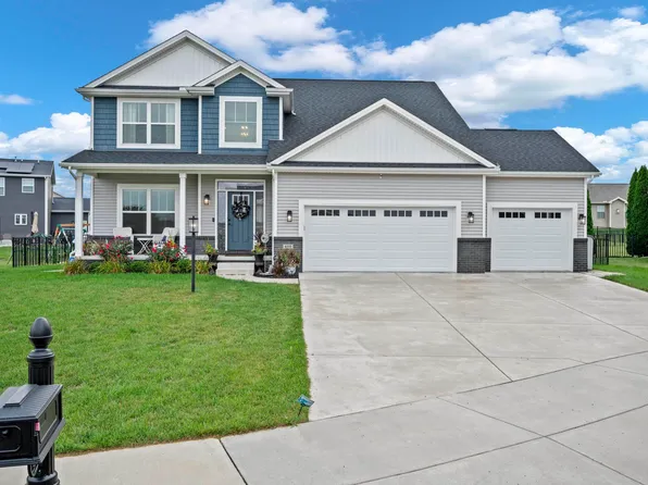 4008 W Wildberry Ct, Dunlap, IL 61525
