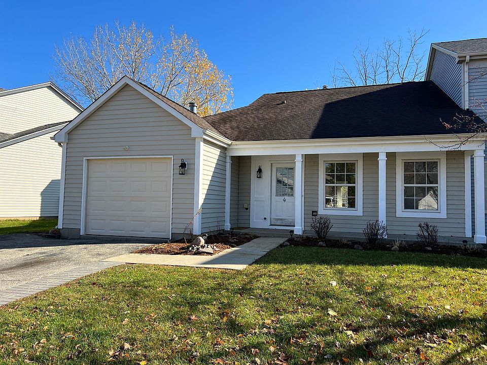 1st image of 828 Cambridge Dr