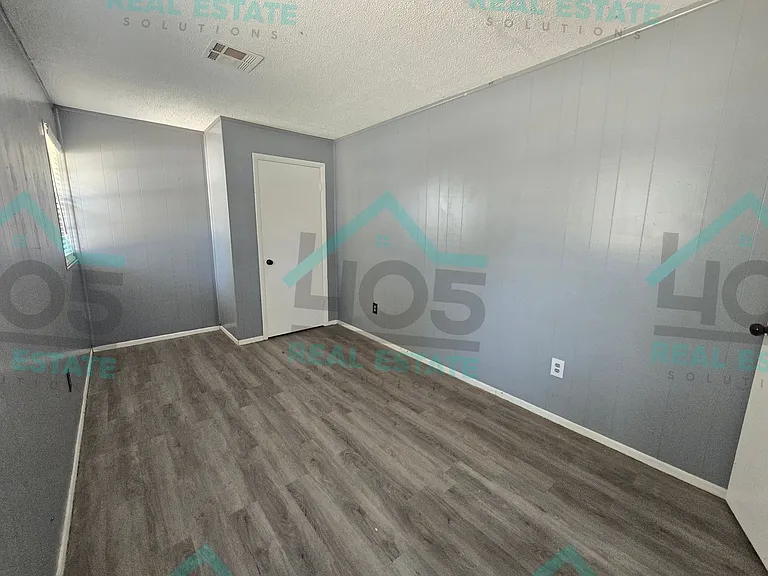 3606 Oakhurst Dr — Photo 22