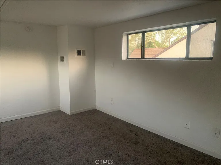 2732 N G St #1 — Photo 1