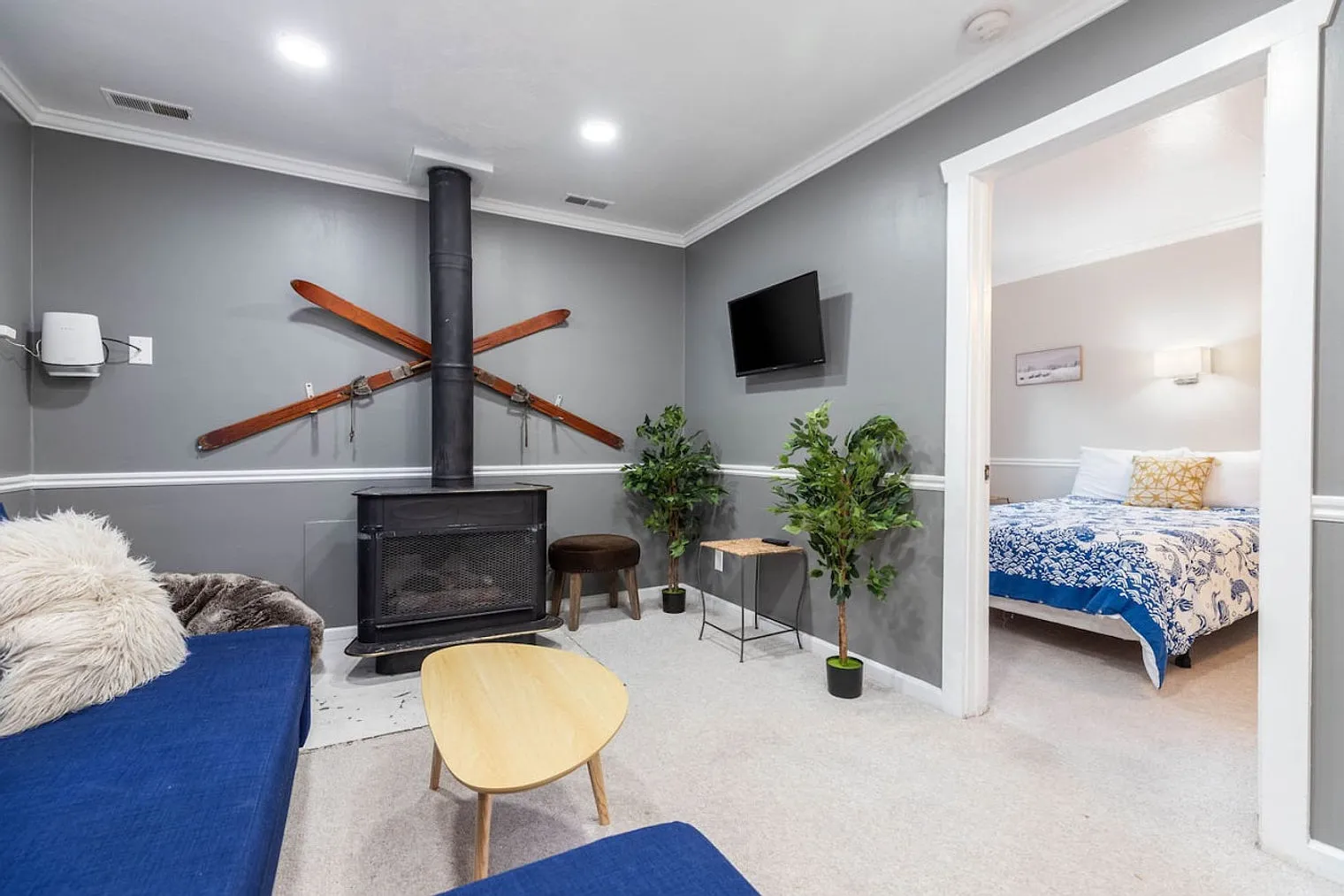 2 bed, 2.0 bath, 1076 sqft, $2,410 — Photo 3