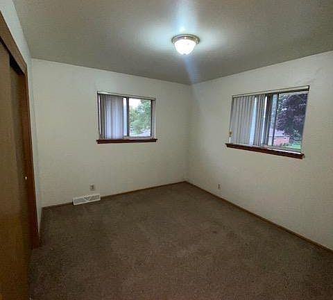2nd image of 2939 E Adams Ave #5