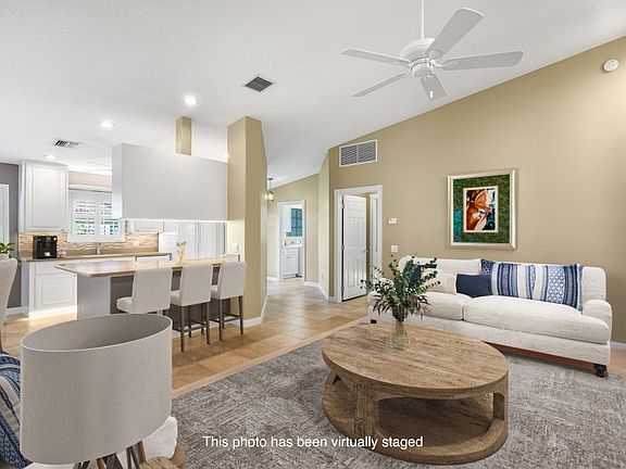 4th image of 4952 Corsica Sq