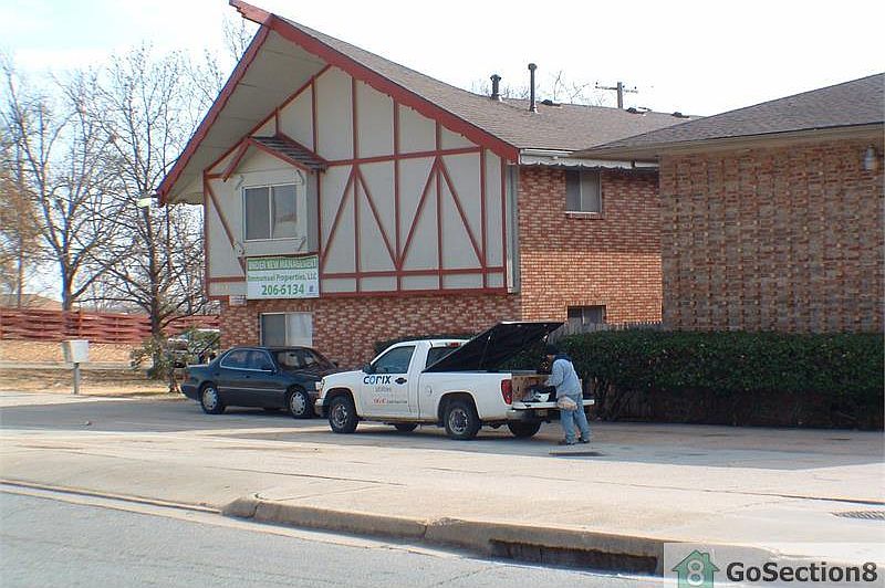 2nd image of 3500 NW 51st St APT 8