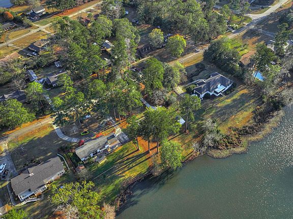 69th image of 134 Lake Bluff Drive
