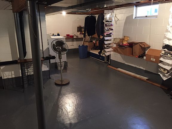 4th image of 241 Belmar Ave