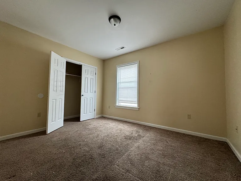 152 Lamberton St #2B — Photo 7