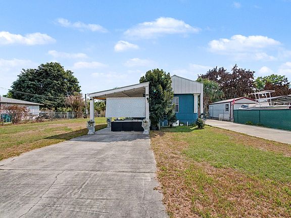 2nd image of 4024 SE 29th Court