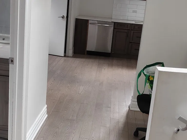 40 Whitley Castle Cres S #2 — Photo 3